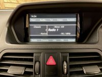 USED 2010 60 MERCEDES-BENZ E-CLASS 1.8 E200 CGI BLUEEFFICIENCY SE 2d 184 BHP 43,215 MILES ONLY ONE OWNER HIGH SPEC AUTOMATIC EXC CONDITION