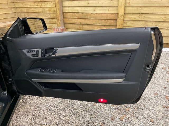 2010 MERCEDES-BENZ E-CLASS (2010) - Photo 10