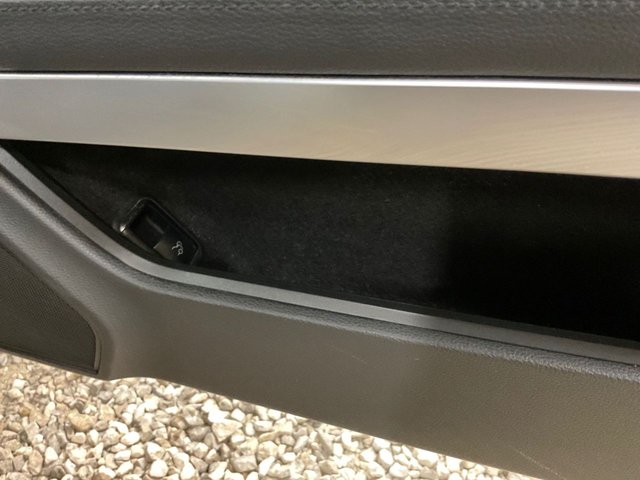 2010 MERCEDES-BENZ E-CLASS (2010) - Photo 12