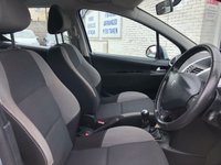 USED 2011 11 PEUGEOT 207 1.4 HDI ENVY 5d 68 BHP 1 FORMER KEEPER, &pound;35 TAX/ YEAR, SERVICE HISTORY, NEW MOT, BRAND NEW TURBO!!!, SPECIFICATIONS INCLUDE BLUETOOTH/USB/AUX, AIR CON, ELECTRIC WINDOWS AND MIRRORS, ISOFIX, CD/RADIO, FRONT FOG LIGHTS, REMOTE CENTRAL LOCKING AND 2 KEYS