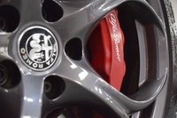 USED 2020 D ALFA ROMEO GIULIA 2.9 V6 BITURBO QUADRIFOGLIO 4d 503 BHP EXPOSED ROOF / CARBON BUCKETS