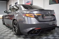 USED 2020 D ALFA ROMEO GIULIA 2.9 V6 BITURBO QUADRIFOGLIO 4d 503 BHP EXPOSED ROOF / CARBON BUCKETS