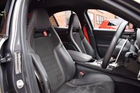 USED 2020 D ALFA ROMEO GIULIA 2.9 V6 BITURBO QUADRIFOGLIO 4d 503 BHP EXPOSED ROOF / CARBON BUCKETS