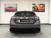 USED 2020 D ALFA ROMEO GIULIA 2.9 V6 BITURBO QUADRIFOGLIO 4d 503 BHP EXPOSED ROOF / CARBON BUCKETS
