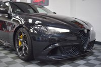 USED 2019 19 ALFA ROMEO GIULIA 2.9 V6 BITURBO QUADRIFOGLIO 4d 503 BHP CARBON CERAMICS & BUCKET SEATS