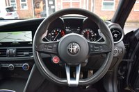 USED 2019 19 ALFA ROMEO GIULIA 2.9 V6 BITURBO QUADRIFOGLIO 4d 503 BHP CARBON CERAMICS & BUCKET SEATS