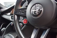 USED 2019 19 ALFA ROMEO GIULIA 2.9 V6 BITURBO QUADRIFOGLIO 4d 503 BHP CARBON CERAMICS & BUCKET SEATS