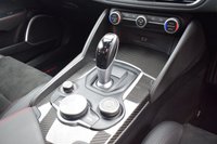 USED 2019 19 ALFA ROMEO GIULIA 2.9 V6 BITURBO QUADRIFOGLIO 4d 503 BHP CARBON CERAMICS & BUCKET SEATS