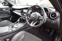 USED 2019 19 ALFA ROMEO GIULIA 2.9 V6 BITURBO QUADRIFOGLIO 4d 503 BHP CARBON CERAMICS & BUCKET SEATS
