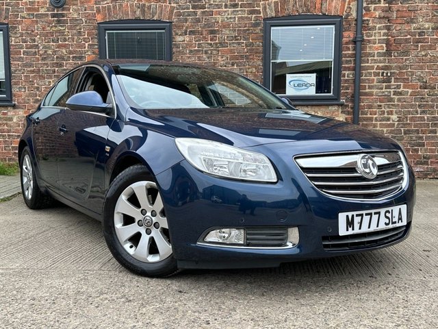 2011 M Vauxhall Insignia 2.0 SRI NAV CDTI 5d 158 BHP