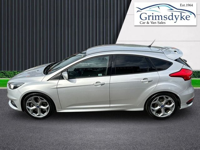 View our FORD FOCUS