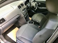 USED 2014 64 VOLKSWAGEN POLO 1.0 SE 5d 60 BHP FULL VW SERVICE HISTORY//AIRCON//ALLOYS//BLUETOOTH//DAB//20 POUND ROAD TAX//JUST SERVICED BY US WITH NEW MOT SE 5d 60 BHP FULL VW SERVICE HISTORY//AIRCON//ALLOYS//BLUETOOTH//DAB//20 POUND ROAD TAX