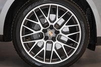 USED 2019 55 PORSCHE MACAN 3.0 S PDK 5d 349 BHP + HUGE SPECIFICATION +