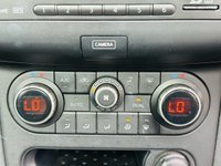 USED 2012 62 NISSAN QASHQAI 1.6 TEKNA IS DCIS/S 5d 130 BHP PAN ROOF, NAV, REVERSE CAMERA, BLUETOOTH!