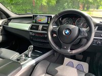 USED 2011 61 BMW X5 3.0 XDRIVE30D M SPORT 5d 241 BHP HUGE SPEC (SEE FULL LIST) BMW X5 30D M-SPORT X-DRIVE SUV AUTOMATIC - 2 FORMER KEEPERS - ONLY 89,635 MILES FROM NEW - FULL DOCUMENTED SERVICE HISTORY - COST NEW IN EXCESS OF &pound;50K