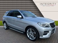 USED 2015 15 MERCEDES-BENZ M-CLASS 3.0 ML350 BLUETEC AMG LINE PREMIUM 5d 255 BHP MASSIVE &pound;10520 IN FACTORY OPTIONS - INCLUDING REAR SEAT ENTERTAINMENT SYSTEM - 21" AMG ALLOY UPGRADE - PANORAMIC SUNROOF - AIRMATIC SUSPENSION - RETRACTABLE TOWBAR - PREMIUM PACKAGE