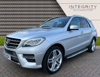 USED 2015 15 MERCEDES-BENZ M-CLASS 3.0 ML350 BLUETEC AMG LINE PREMIUM 5d 255 BHP MASSIVE &pound;10520 IN FACTORY OPTIONS - INCLUDING REAR SEAT ENTERTAINMENT SYSTEM - 21" AMG ALLOY UPGRADE - PANORAMIC SUNROOF - AIRMATIC SUSPENSION - RETRACTABLE TOWBAR - PREMIUM PACKAGE