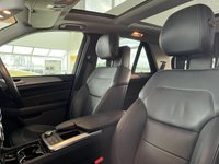 USED 2015 15 MERCEDES-BENZ M-CLASS 3.0 ML350 BLUETEC AMG LINE PREMIUM 5d 255 BHP MASSIVE &pound;10520 IN FACTORY OPTIONS - INCLUDING REAR SEAT ENTERTAINMENT SYSTEM - 21" AMG ALLOY UPGRADE - PANORAMIC SUNROOF - AIRMATIC SUSPENSION - RETRACTABLE TOWBAR - PREMIUM PACKAGE