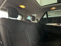 USED 2015 15 MERCEDES-BENZ M-CLASS 3.0 ML350 BLUETEC AMG LINE PREMIUM 5d 255 BHP MASSIVE &pound;10520 IN FACTORY OPTIONS - INCLUDING REAR SEAT ENTERTAINMENT SYSTEM - 21" AMG ALLOY UPGRADE - PANORAMIC SUNROOF - AIRMATIC SUSPENSION - RETRACTABLE TOWBAR - PREMIUM PACKAGE