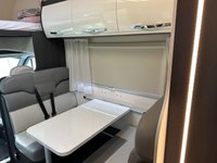 USED 2019 69 FORD ROLLER TEAM ROLLER TEAM ZEFIRO 690 AUTOMATIC 6 BERTH! 6 TRAVEL SEATS AUTO