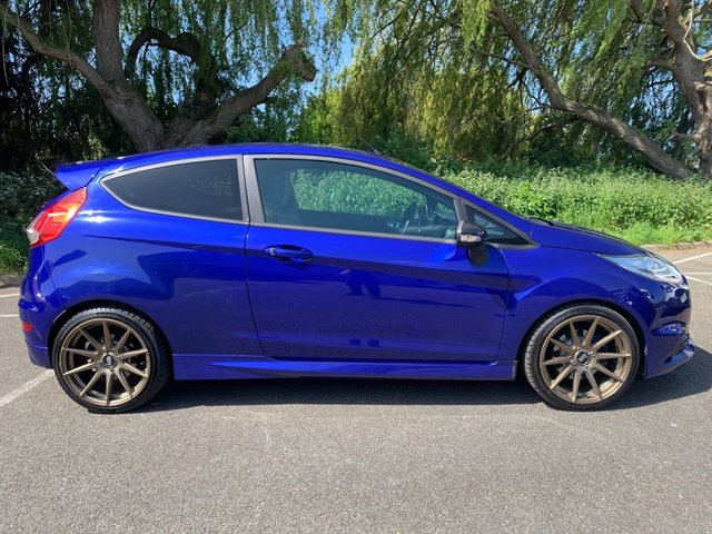 View our FORD FIESTA