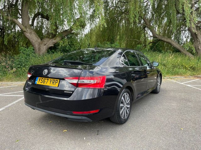 View our SKODA SUPERB
