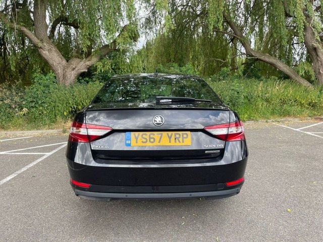 View our SKODA SUPERB
