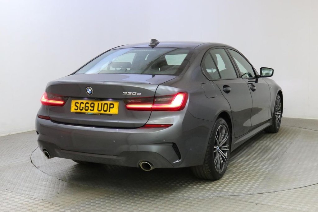 2019 BMW 3 Series 330e M Sport Phev £20,499
