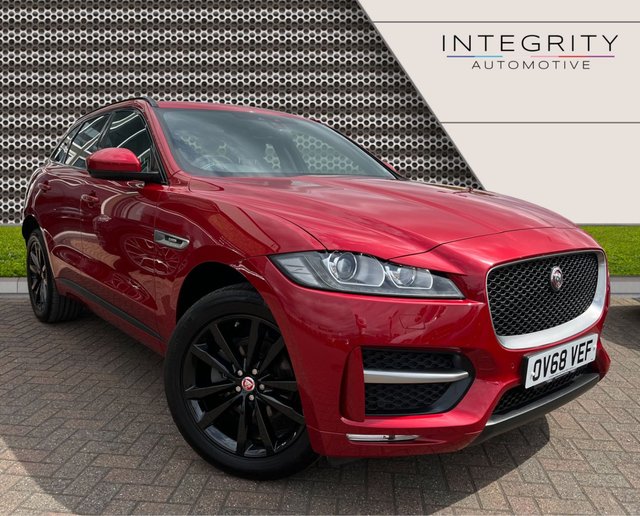 2018 68 Jaguar F-Pace 2.0 R-SPORT AWD 5d 177 BHP