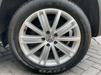USED 2016 16 VOLKSWAGEN TIGUAN 2.0 MATCH EDITION TDI BMT 4MOTION DSG 5d 148 BHP Fitted tow bar + Automatic +Sensors