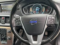 USED 2013 63 VOLVO V40 2.0 D3 CROSS COUNTRY SE NAV 5d 148 BHP 