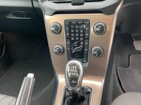 USED 2013 63 VOLVO V40 2.0 D3 CROSS COUNTRY SE NAV 5d 148 BHP 