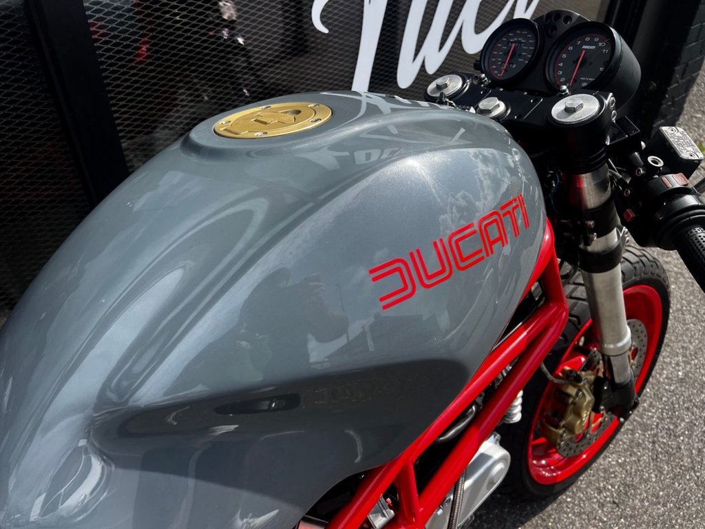 USED 2001 Y DUCATI MONSTER M 750 // Dark Edition // 748cc // Custom Cafe Racer // Px swap 