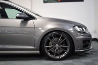 USED 2016 16 VOLKSWAGEN GOLF 2.0 R DSG 5d 298 BHP PANORAMIC ROOF / FULL LEATHER