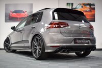 USED 2016 16 VOLKSWAGEN GOLF 2.0 R DSG 5d 298 BHP PANORAMIC ROOF / FULL LEATHER