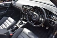 USED 2016 16 VOLKSWAGEN GOLF 2.0 R DSG 5d 298 BHP PANORAMIC ROOF / FULL LEATHER