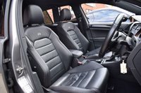 USED 2016 16 VOLKSWAGEN GOLF 2.0 R DSG 5d 298 BHP PANORAMIC ROOF / FULL LEATHER