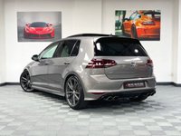 USED 2016 16 VOLKSWAGEN GOLF 2.0 R DSG 5d 298 BHP PANORAMIC ROOF / FULL LEATHER