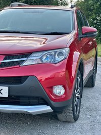 USED 2015 15 TOYOTA RAV4 2.2 D-4D INVINCIBLE 5d 150 BHP 