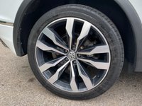 USED 2018 18 VOLKSWAGEN TIGUAN 2.0 R-LINE TDI BLUEMOTION TECHNOLOGY 4MOTION DSG 5d 240 BHP 20in DIAMOND CUT ALLOYS-HEATED SEAT