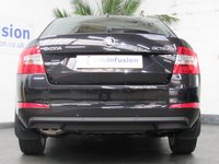 USED 2015 64 SKODA OCTAVIA 2.0 ELEGANCE TDI CR DSG 5d 148 BHP &pound;35 ROAD TAX SAT NAV PART LEATHER INTERIOR CRUISE CONTROL PARKING SENSORS 2 OWNERS FROM NEW