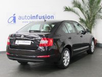 USED 2015 64 SKODA OCTAVIA 2.0 ELEGANCE TDI CR DSG 5d 148 BHP &pound;35 ROAD TAX SAT NAV PART LEATHER INTERIOR CRUISE CONTROL PARKING SENSORS 2 OWNERS FROM NEW
