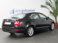 USED 2015 64 SKODA OCTAVIA 2.0 ELEGANCE TDI CR DSG 5d 148 BHP &pound;35 ROAD TAX SAT NAV PART LEATHER INTERIOR CRUISE CONTROL PARKING SENSORS 2 OWNERS FROM NEW