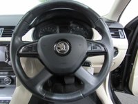 USED 2015 64 SKODA OCTAVIA 2.0 ELEGANCE TDI CR DSG 5d 148 BHP &pound;35 ROAD TAX SAT NAV PART LEATHER INTERIOR CRUISE CONTROL PARKING SENSORS 2 OWNERS FROM NEW