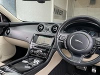 USED 2014 14 JAGUAR XJ 3.0 D V6 PORTFOLIO 4d 275 BHP 