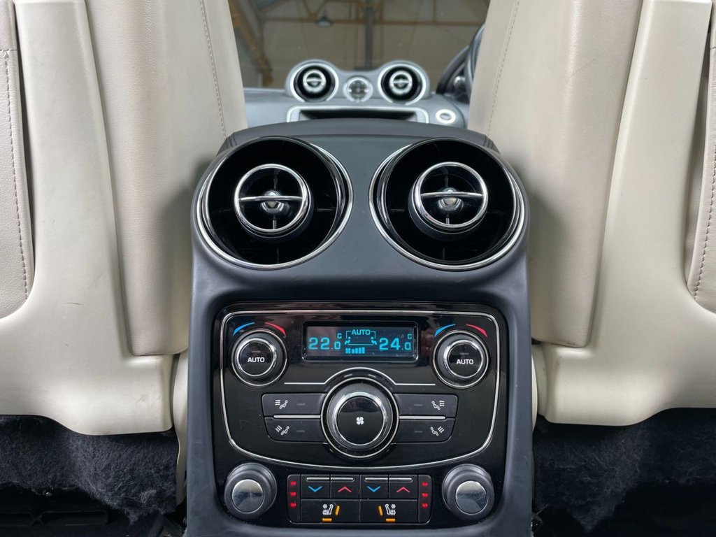 USED 2014 14 JAGUAR XJ 3.0 D V6 PORTFOLIO 4d 275 BHP 