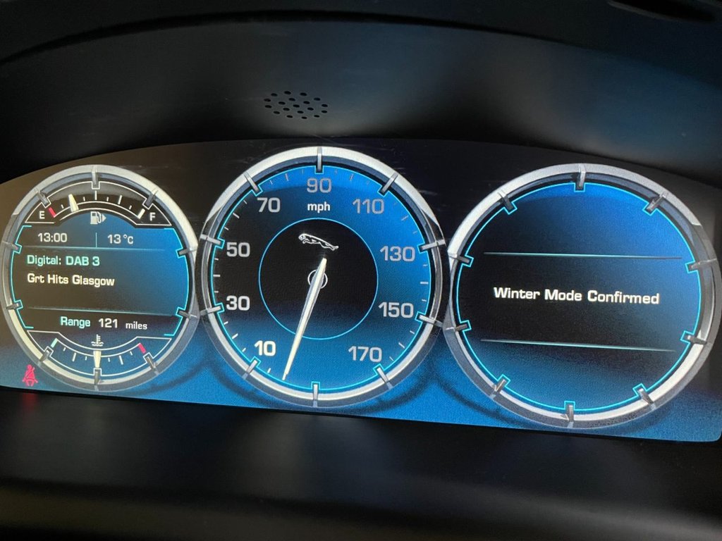 USED 2014 14 JAGUAR XJ 3.0 D V6 PORTFOLIO 4d 275 BHP 