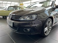 USED 2011 61 VOLKSWAGEN EOS 2.0 SPORT TDI BLUEMOTION TECHNOLOGY DSG 2d 139 BHP WINTER PACK - SAT NAV (TOUCHSCREEN) - BI XENON HEADLIGHTS - REAR PARK ASSIST