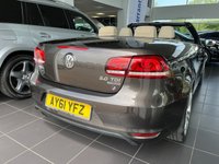 USED 2011 61 VOLKSWAGEN EOS 2.0 SPORT TDI BLUEMOTION TECHNOLOGY DSG 2d 139 BHP WINTER PACK - SAT NAV (TOUCHSCREEN) - BI XENON HEADLIGHTS - REAR PARK ASSIST