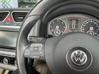 USED 2011 61 VOLKSWAGEN EOS 2.0 SPORT TDI BLUEMOTION TECHNOLOGY DSG 2d 139 BHP WINTER PACK - SAT NAV (TOUCHSCREEN) - BI XENON HEADLIGHTS - REAR PARK ASSIST